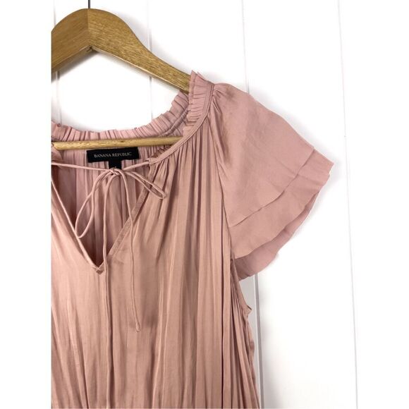 Banana Republic Banana Republic Blush Soft Satin Ruffle Dress Size 4 - Picture 10 of 14